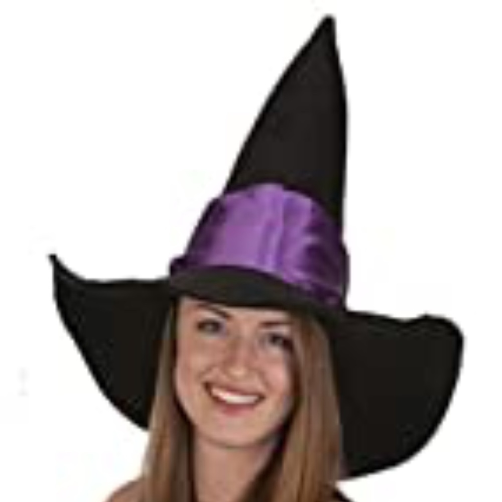 Witch hat & striped tights